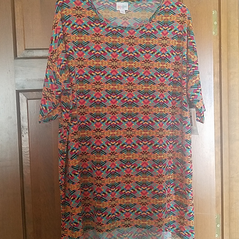 NWT LuLaRoe M Irma